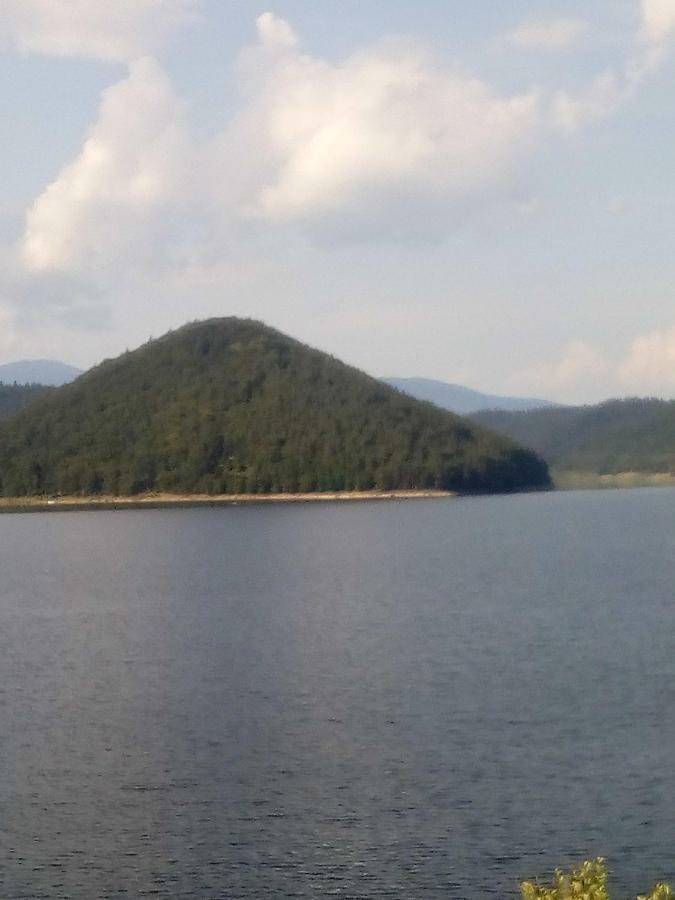 Timi Kulcsoshaz Hotel Lăzarea Buitenkant foto